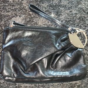 LuLu Black Wristlet